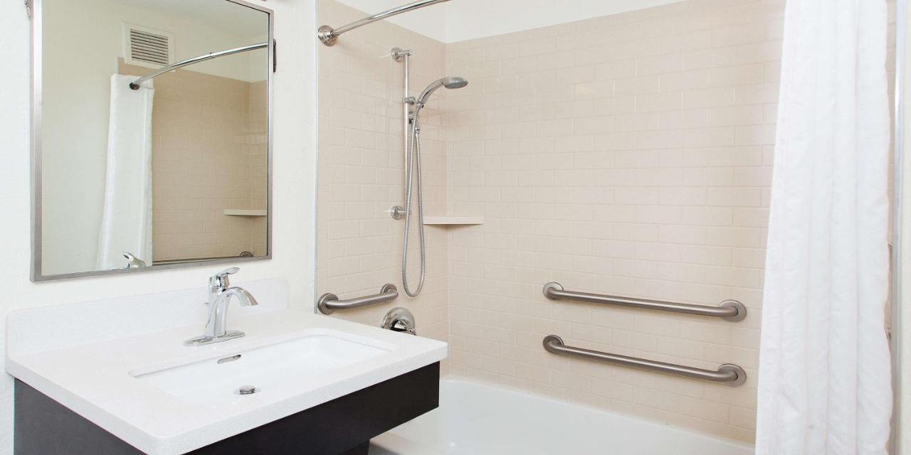 Sonesta Simply Suites Dallas Galleria Exterior photo