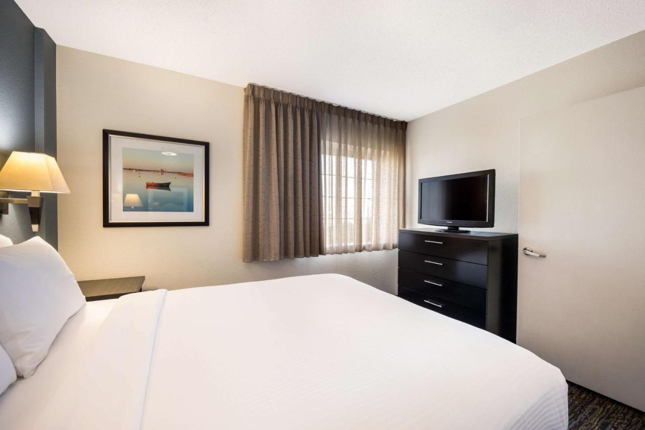 Sonesta Simply Suites Dallas Galleria Exterior photo