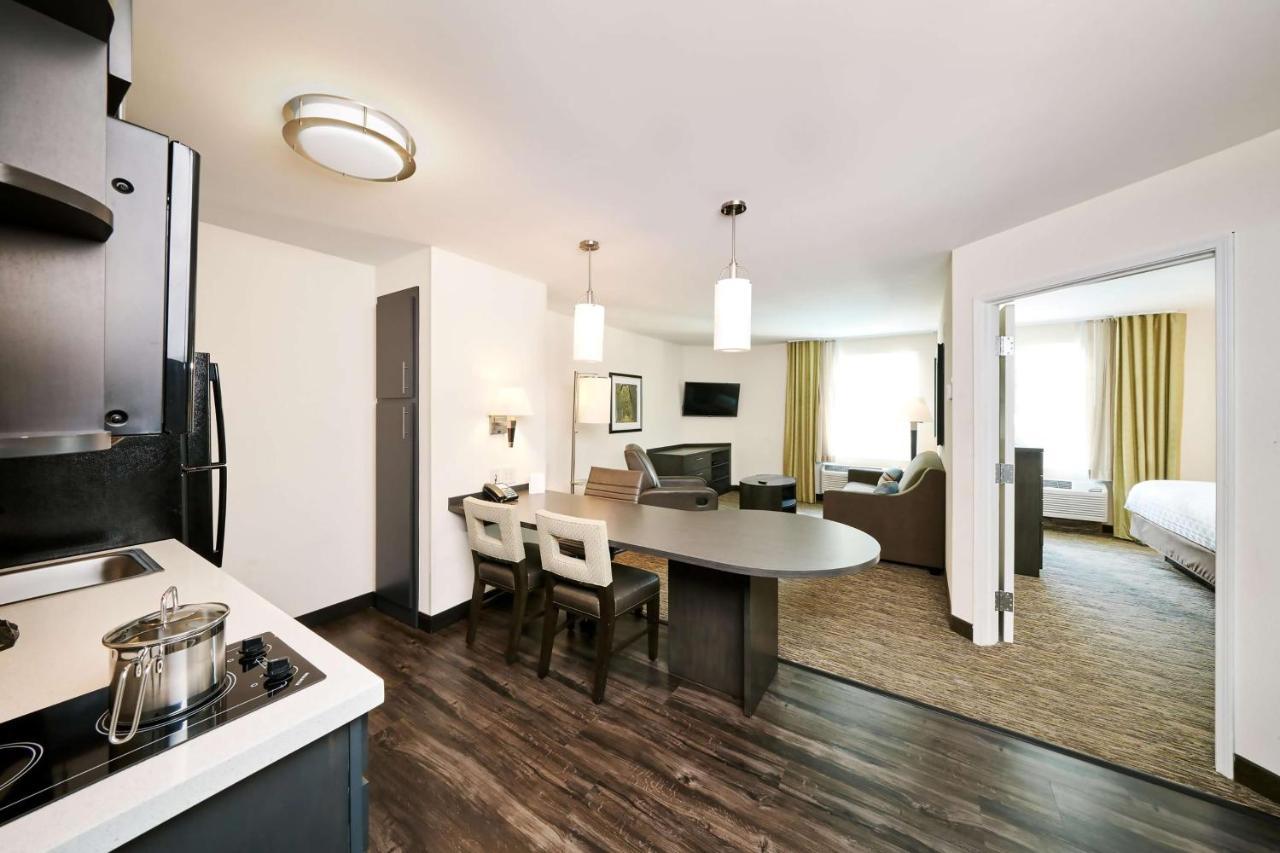 Sonesta Simply Suites Dallas Galleria Exterior photo